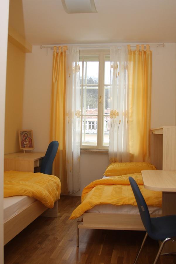 Saint Ignatius Retreat House Bed & Breakfast Любляна Екстериор снимка